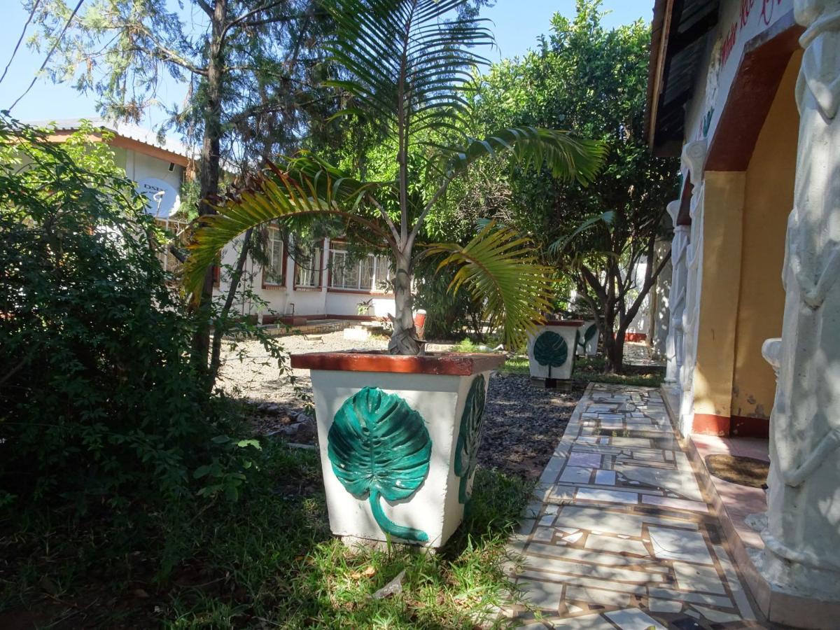 White Rose Lodge Livingstone Esterno foto