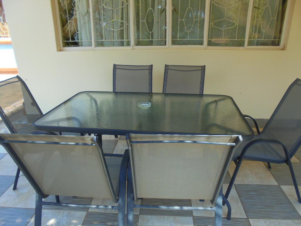 White Rose Lodge Livingstone Esterno foto